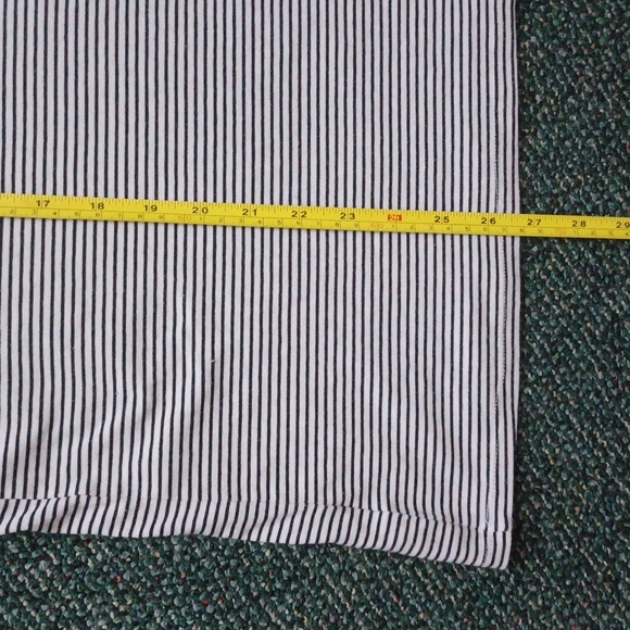 Old Navy Striped shirt with ribbing black and white Size XXL - Picture 12 of 14